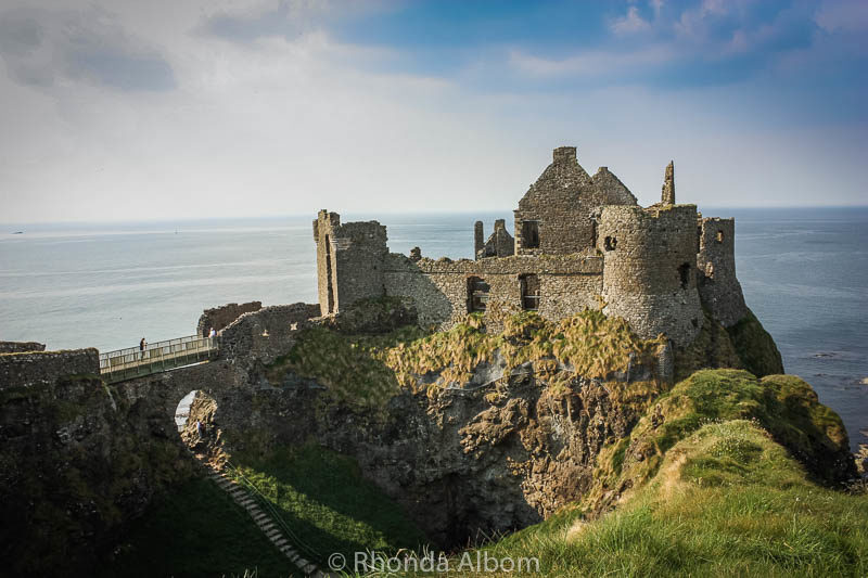 Dunluce Castle - Game of Thrones - ruins in Northern Island