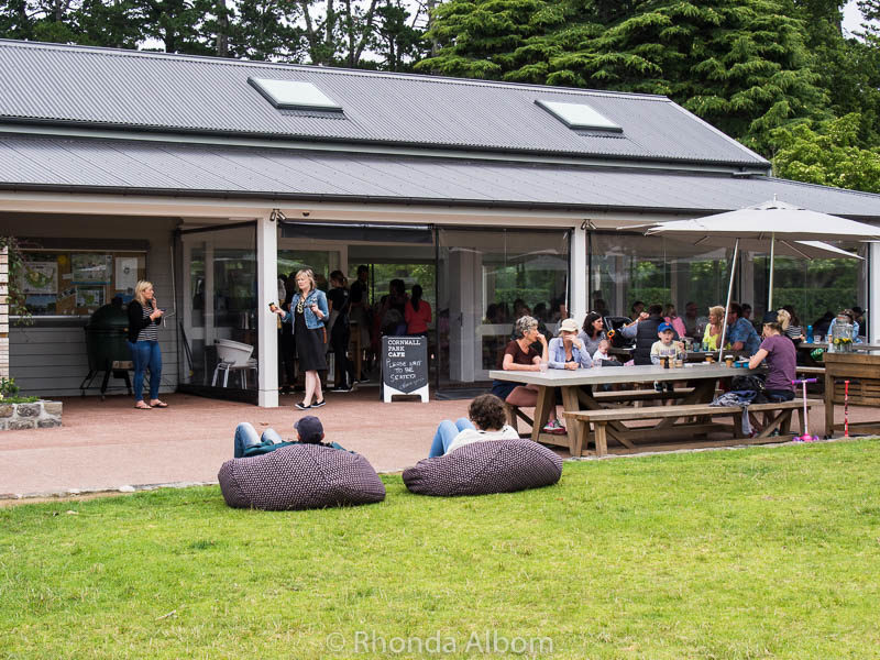 Cornwall Park Cafe is one of three places to eat in Cornwall Park, Auckland New Zealand
