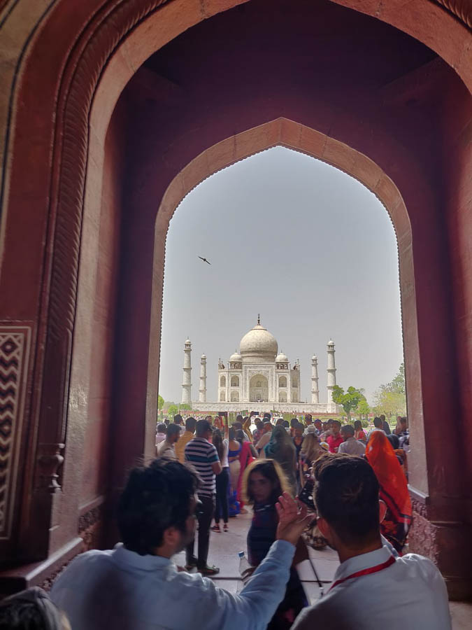 Visit Taj Mahal: A Comprehensive Travel Guide In India