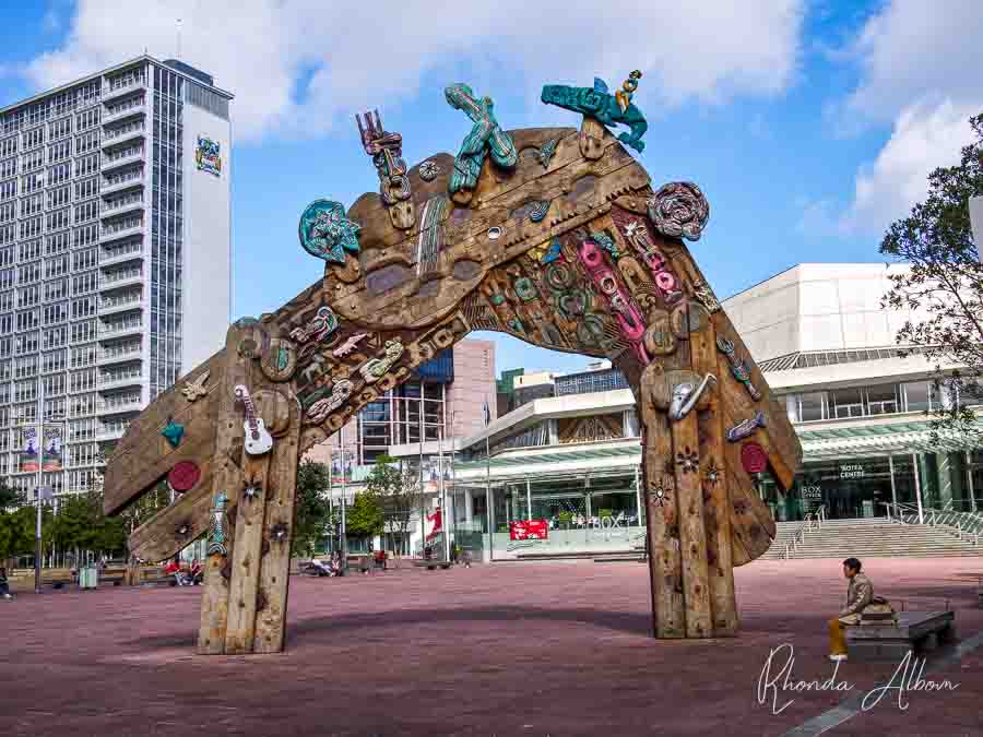 Auckland Street Art Representing New Zealand Culture, Nature, and Fun