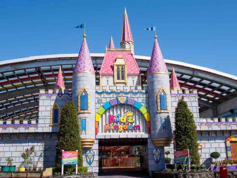 Rainbow's End Stratosfear: Join the Thrills at this Auckland Theme Park