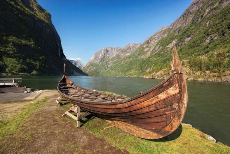 Norway Cruise Ports: Fjords Unveiled - Epic Adventures Await