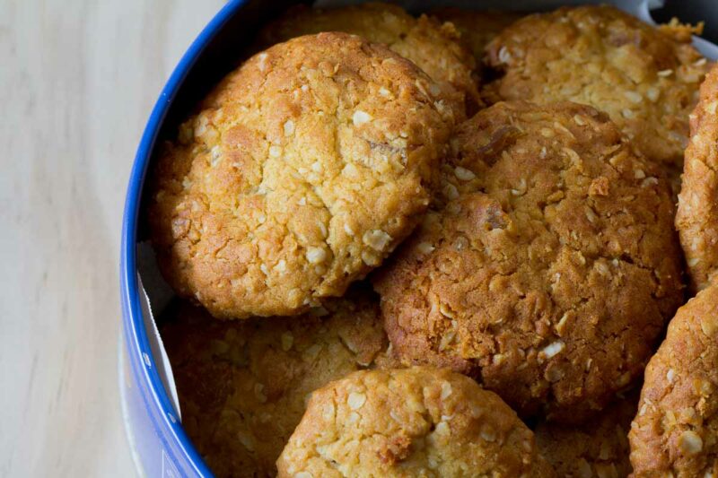 Anzac Biscuits in a Tin